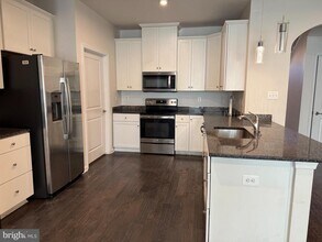 5363 Yellow Birch Wy in Frederick, MD - Building Photo - Building Photo