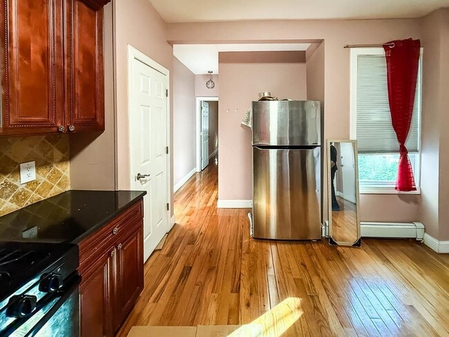 31 Hague St in Jersey City, NJ - Building Photo - Building Photo