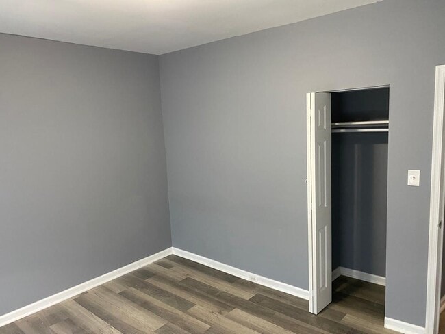 8 Benkert Ave photo'