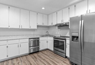 1783 Folkstone Rd in Tallahassee, FL - Building Photo - Building Photo