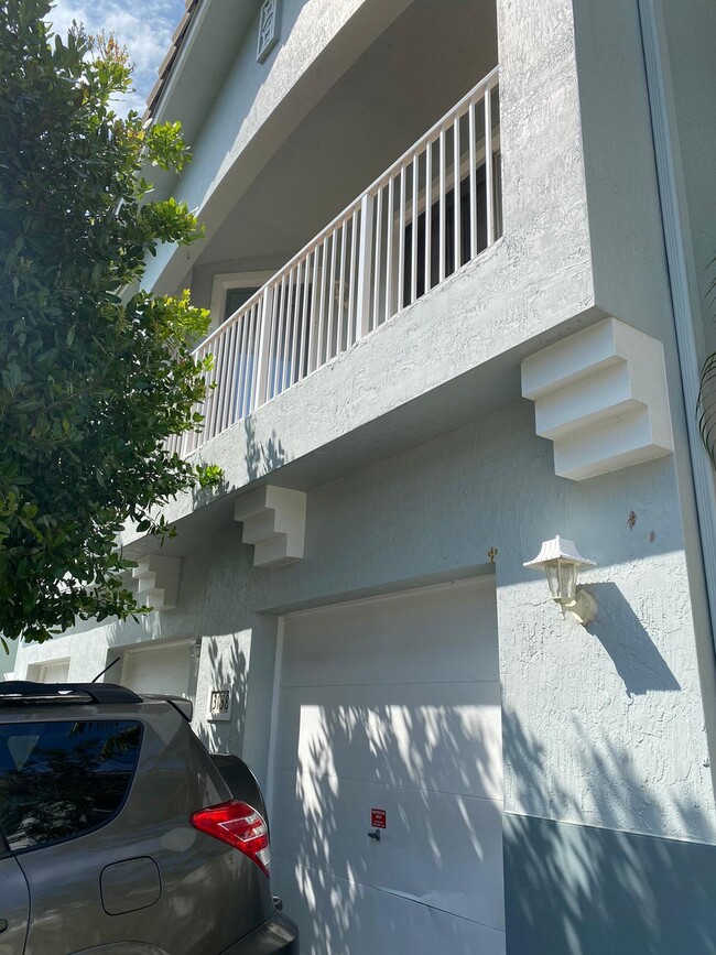 3138 Laurel Ridge Cir in Riviera Beach, FL - Building Photo - Building Photo