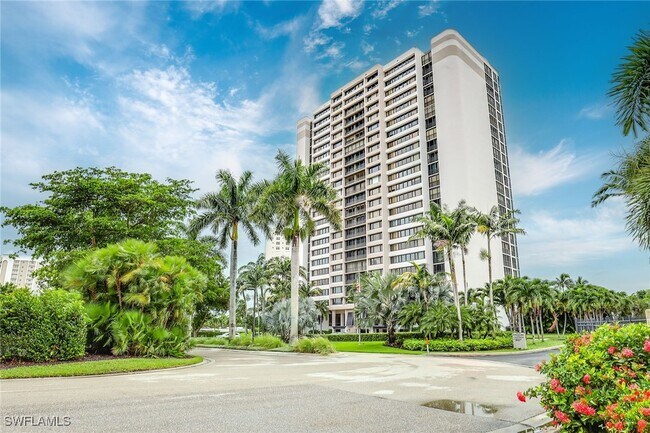 property at 5601 Turtle Bay Dr