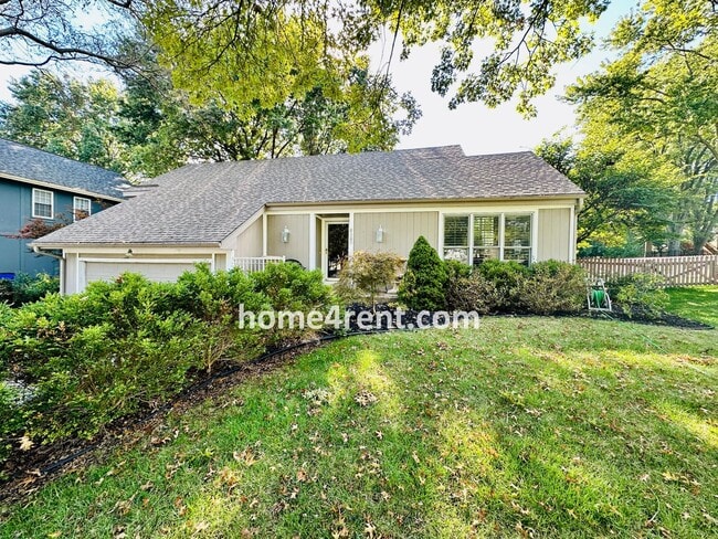 8600 Alden Ln in Lenexa, KS - Building Photo - Building Photo