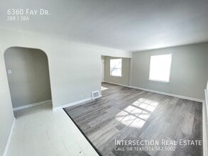 6360 Fay Dr in Berkeley, MO - Building Photo - Building Photo