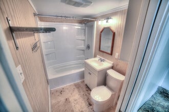 2606 S Carrollton Ave, Unit Apt B in New Orleans, LA - Building Photo - Building Photo