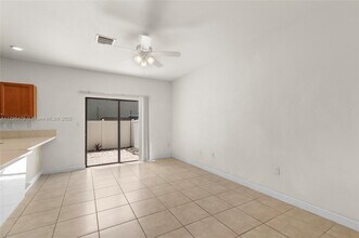 9314 W 33rd Ln in Hialeah, FL - Building Photo - Building Photo