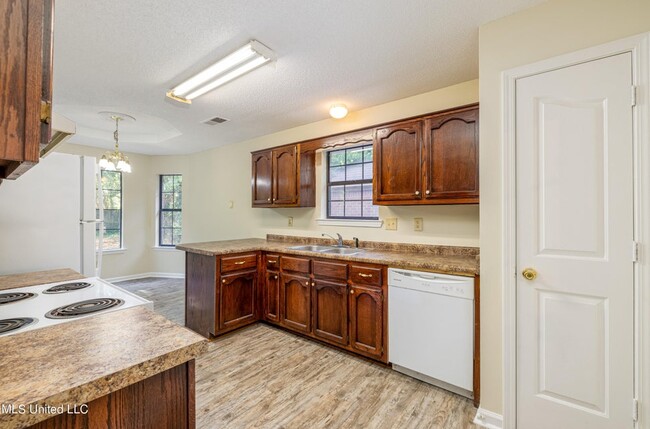 7173 Olive Ridge Dr in Olive Branch, MS - Building Photo - Building Photo
