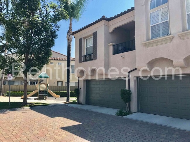 property at 11665 Miro Cir
