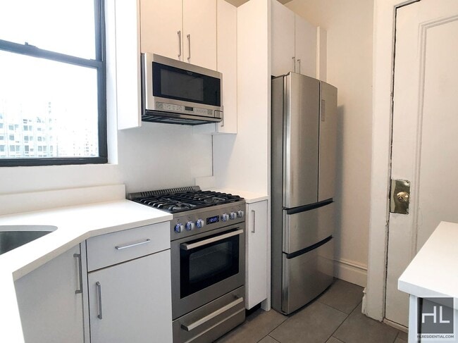 WEST 72 STREET