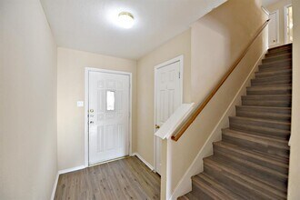 105 Mesa Dr in Leander, TX - Building Photo - Building Photo