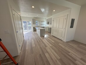 456 N 600 E in Logan, UT - Building Photo - Building Photo