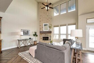 8324 Sandhill Crane Dr in Fort Worth, TX - Building Photo - Building Photo