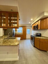 126 Burnett St in Baltimore, MD - Building Photo - Building Photo