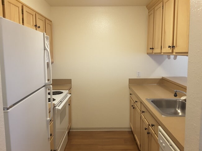 Pinehurst Apartments