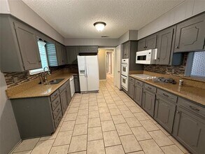314 Tulane St in Garland, TX - Building Photo - Building Photo