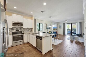 4236 N Dixie Hwy in Oakland Park, FL - Building Photo - Building Photo