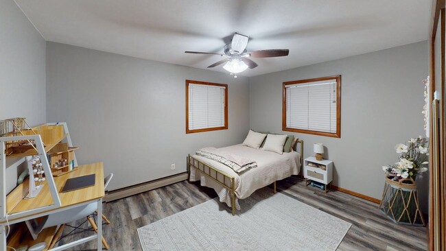 3052 15th St in Monroe, WI - Foto de edificio - Building Photo