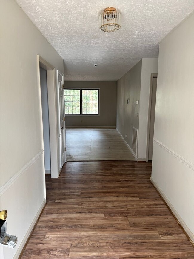 4315 Greenbrier Dear Rd in Anniston, AL - Building Photo - Building Photo