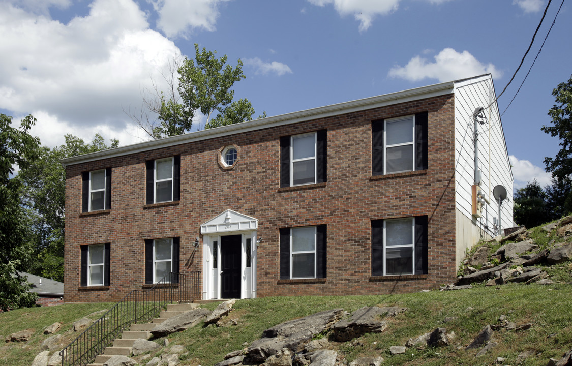 Sunset View Apartments in Fenton, MO - Building Photo