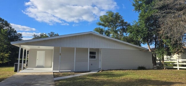 29 Lake Ct Loop in Ocala, FL - Building Photo - Building Photo