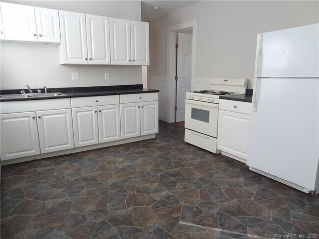 53 Jetland St in Bridgeport, CT - Building Photo - Building Photo