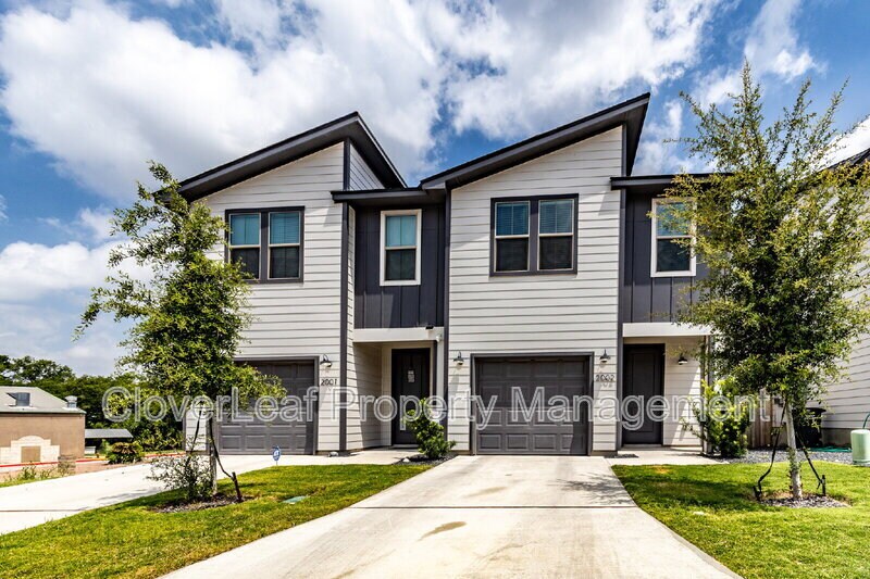 3362 Northwestern Dr in San Antonio, TX - Building Photo