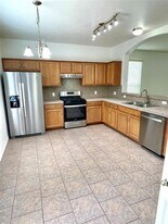 2419 Allred Dr in Austin, TX - Building Photo