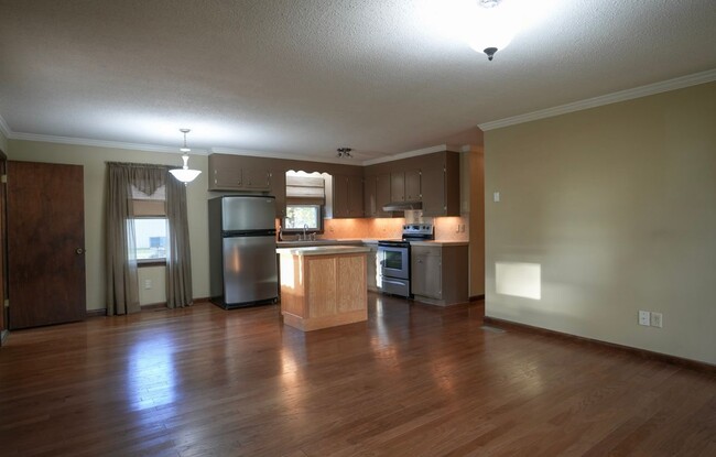 116 Harriet Ln in Statesville, NC - Foto de edificio - Building Photo