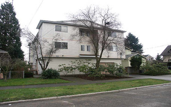 1531 Apartments in Seattle, WA - Building Photo - Building Photo