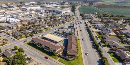 Sea Breeze Apartments in Castroville, CA - Building Photo - Building Photo