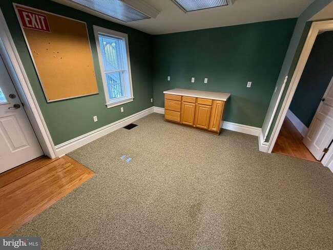 property at 405 Bridge St