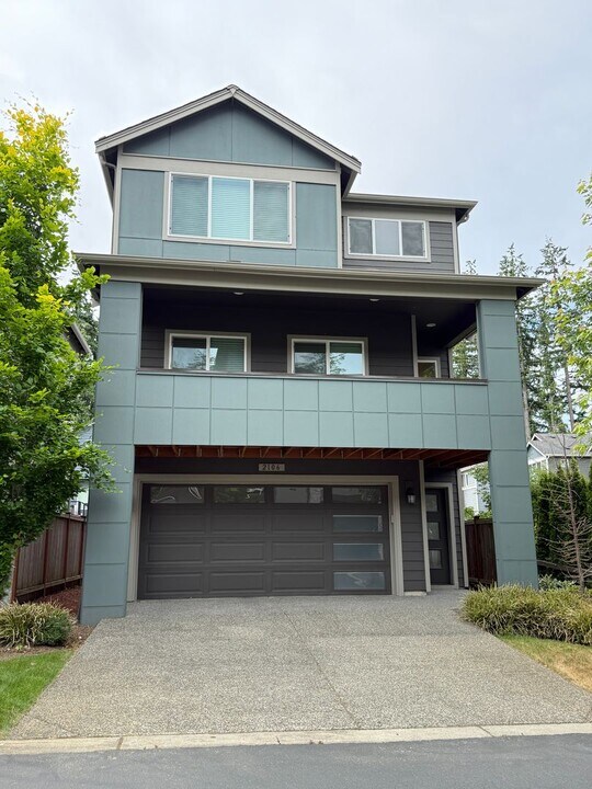 2106 130th Pl SW in Everett, WA - Building Photo
