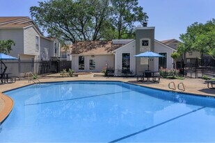 Waverly in Houston, TX - Building Photo