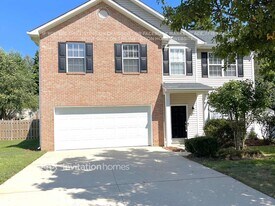 8029 Hill-N-Dale Dr in Kernersville, NC - Building Photo