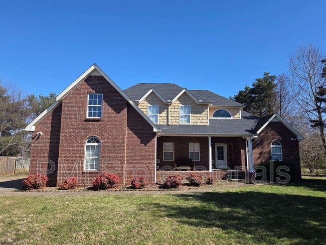 property at 1707 Benjamin Dr