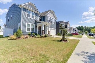 4061 Ravine Gap Dr in Suffolk, VA - Building Photo - Building Photo