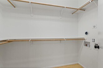 4230 Munger Ave in Dallas, TX - Building Photo - Building Photo