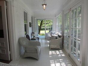 185 Davids Ln in Water Mill, NY - Building Photo - Building Photo
