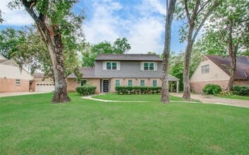 14611 Bramblewood Dr in Houston, TX - Building Photo - Building Photo