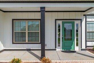 207 Jesse Dr in Pleasant View, TN - Building Photo - Building Photo