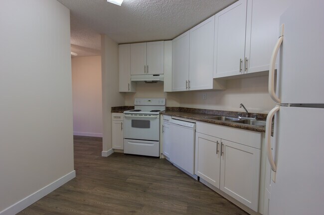 The David Thompson in Edmonton, AB - Building Photo - Building Photo