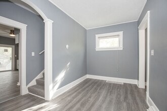 1141 E 172nd St in Cleveland, OH - Building Photo - Building Photo