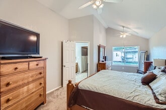 121 Flora St in New Braunfels, TX - Building Photo - Building Photo