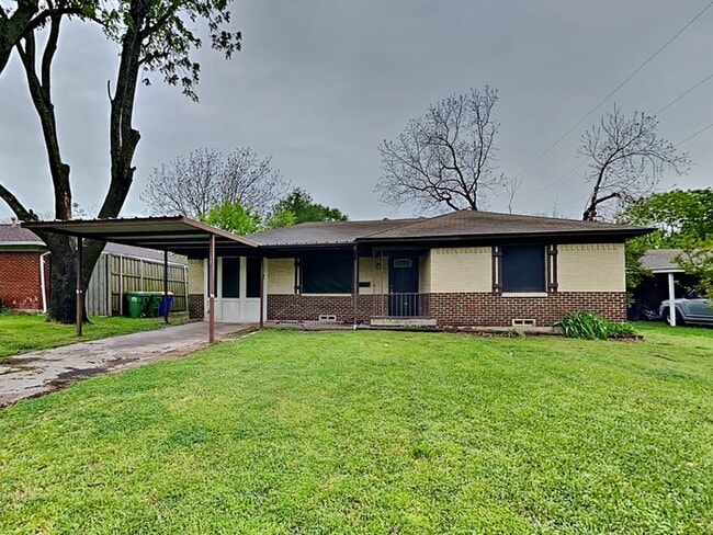 property at 707 Jack St