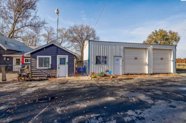 property at 919 E 23rd Ave