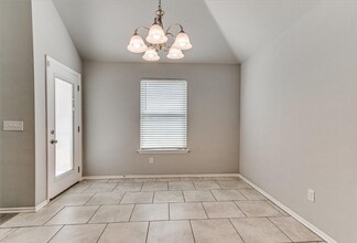 15316 Hill Branch Rd in Edmond, OK - Building Photo - Building Photo