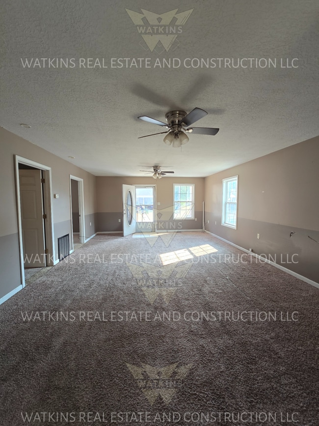 308 E Jackson St in Hayti, MO - Foto de edificio - Building Photo