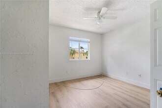 15857 SW 16th St in Pembroke Pines, FL - Building Photo - Building Photo