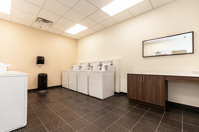 Rivervale Apartments in Ottawa, ON - Building Photo - Building Photo