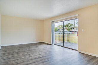 CasaDova in Kenneth City, FL - Building Photo - Interior Photo